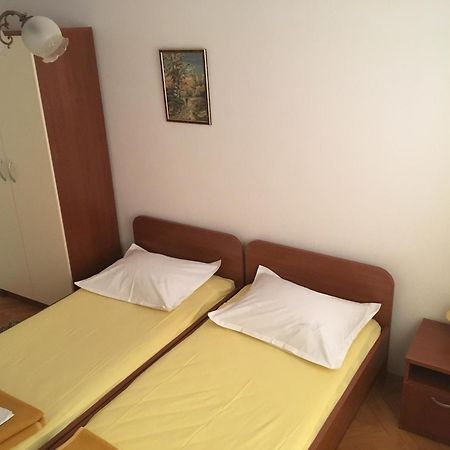 Ivo Prgomet Apartamento Makarska Exterior foto