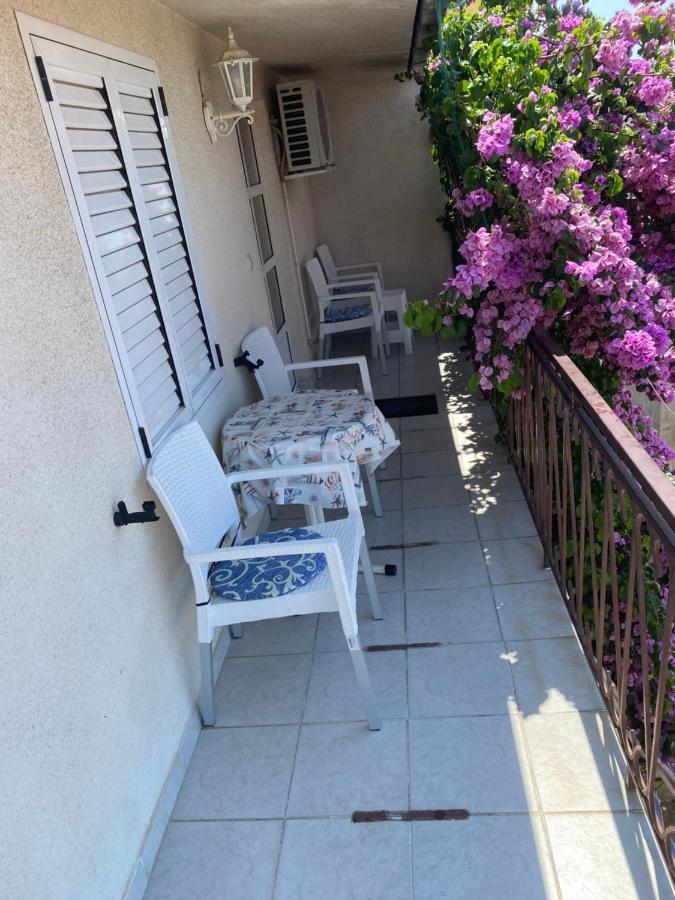 Ivo Prgomet Apartamento Makarska Exterior foto
