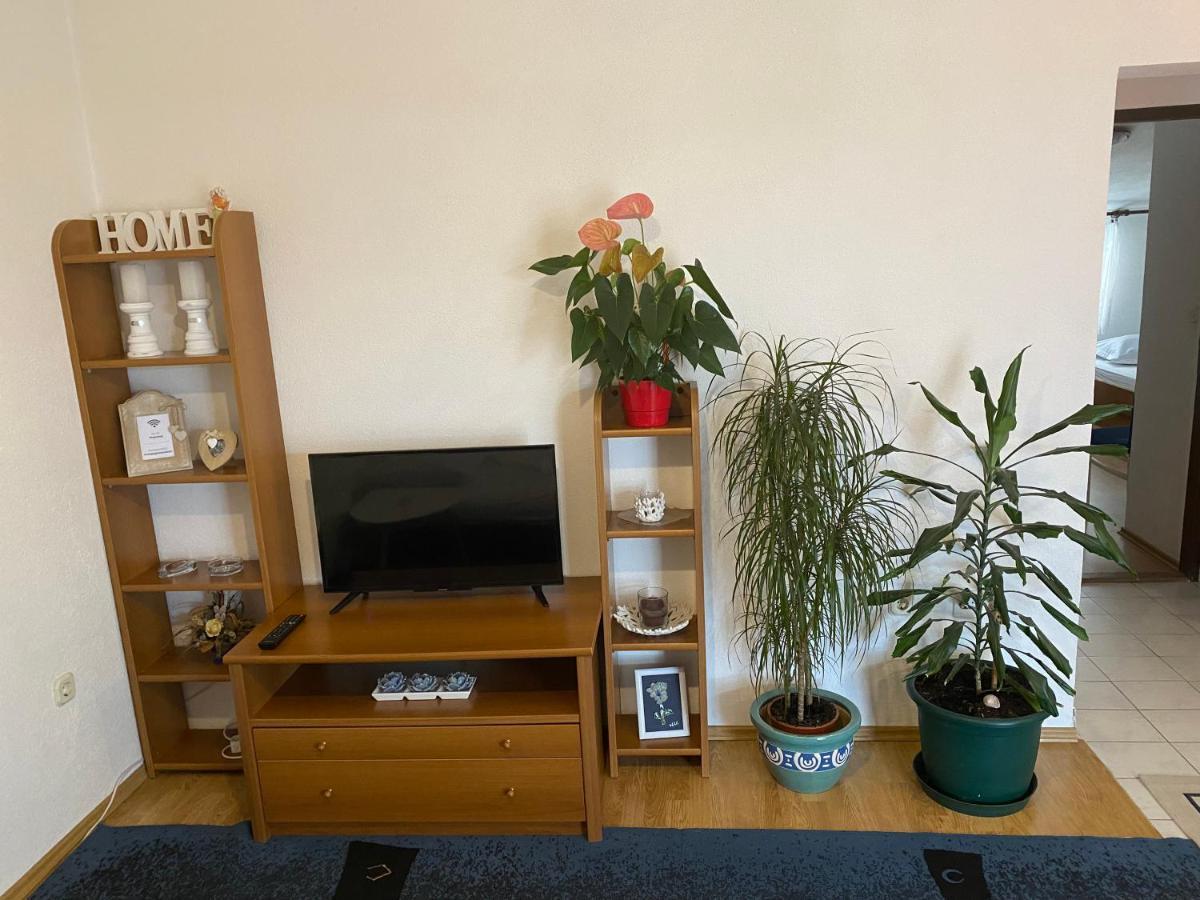 Ivo Prgomet Apartamento Makarska Exterior foto