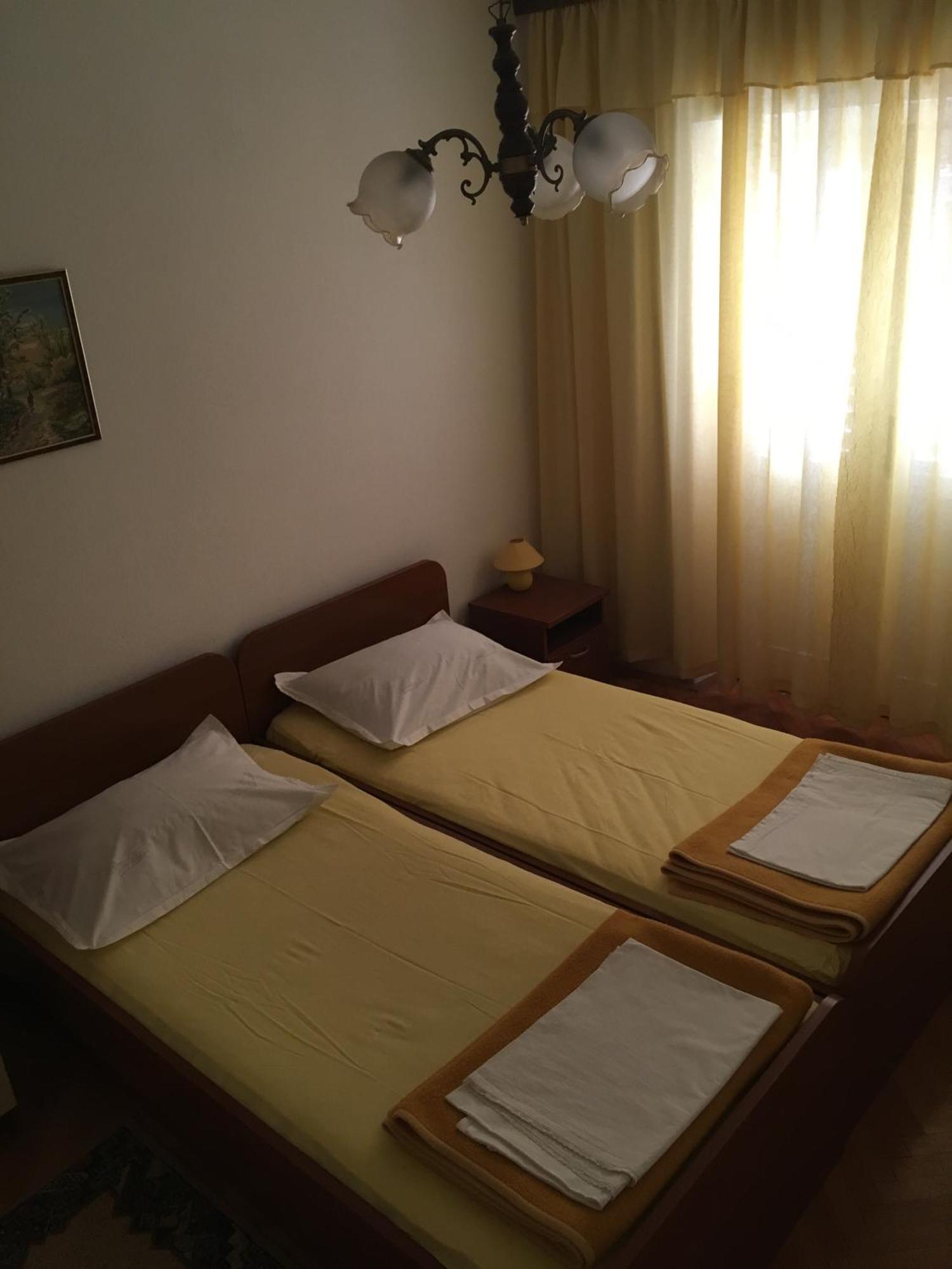 Ivo Prgomet Apartamento Makarska Exterior foto